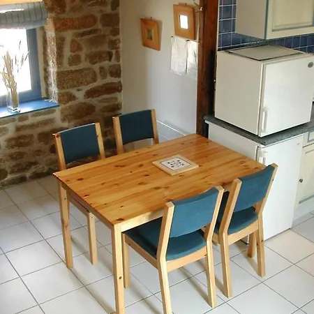 Gite Pour 2 Personnes Casa de Férias Ploemeur
